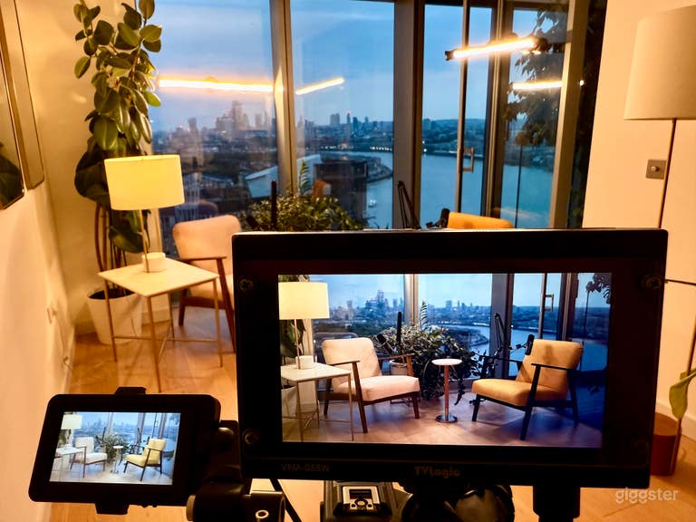  All-Inclusive Podcast Recording –Pro Video & Audio 