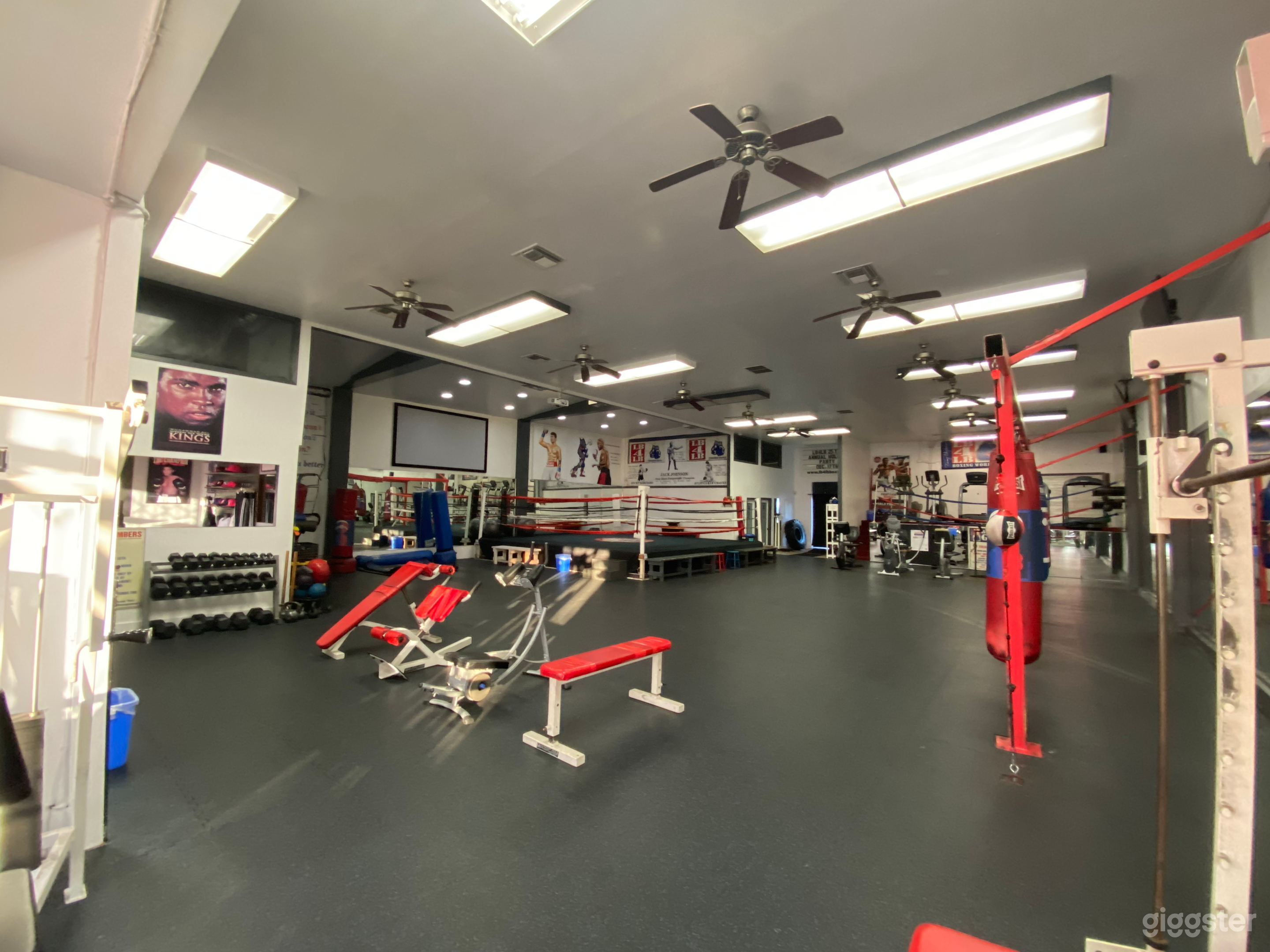 Spacious 6,000sq ft facility Space Photo 2