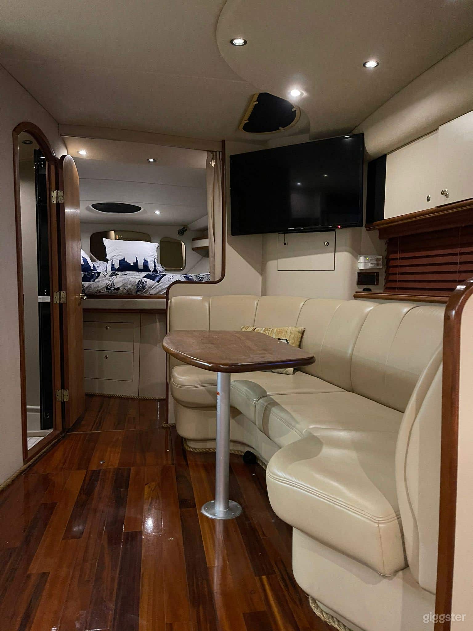 Dashing 42Ft Cruisers Oceanika Party Yacht Space Events Photo 4