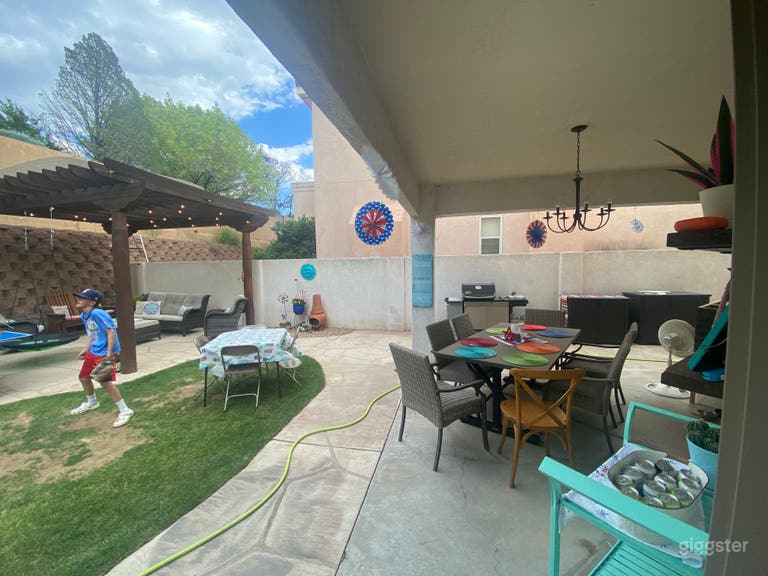  Light, bright & cozy home in ABQ NE Heights 