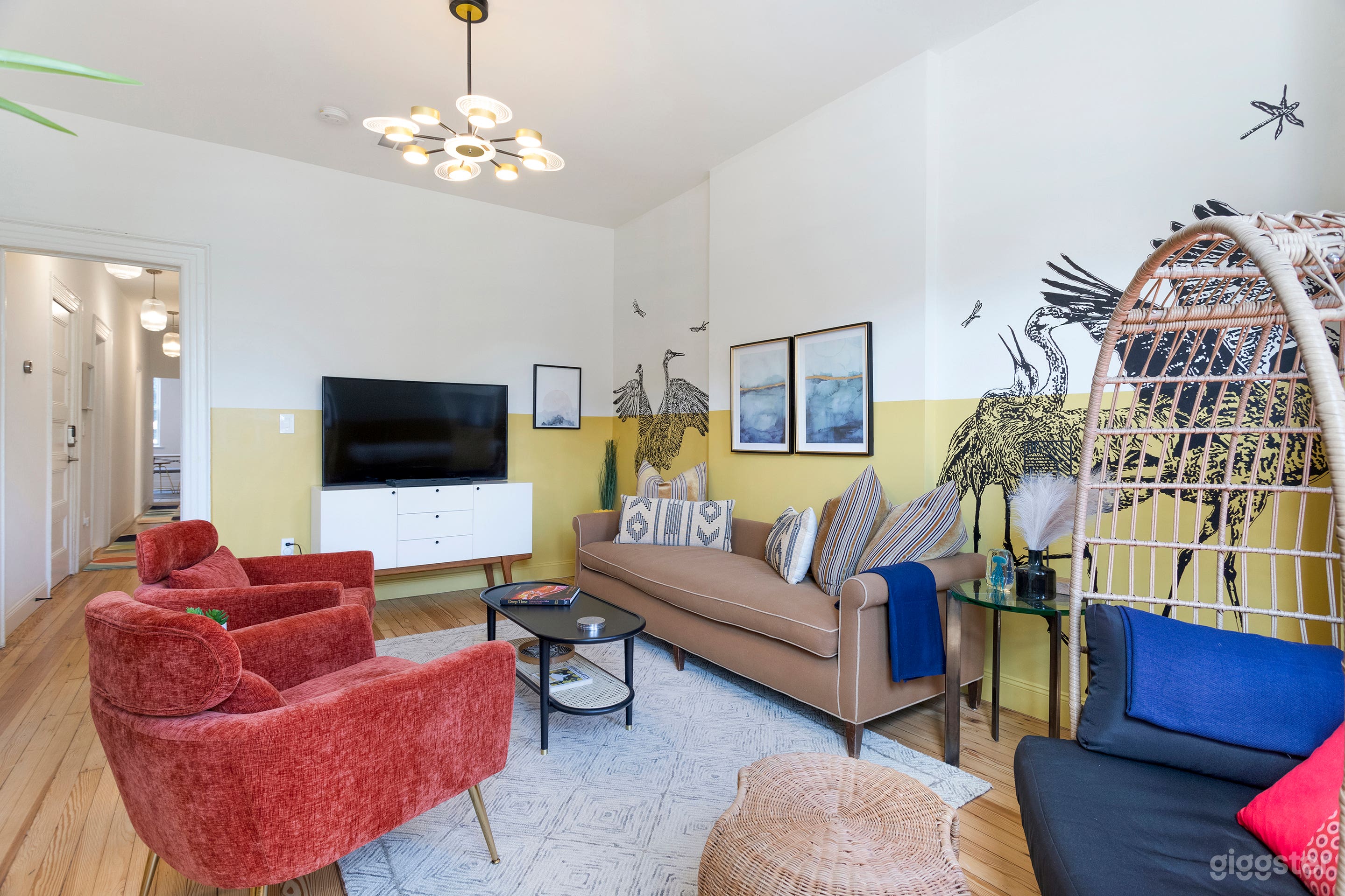 The Blue New Jersey Close to New York City Photo 3