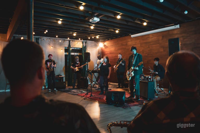  Bright & Versatile 1,800 Sq. Ft. Social Event Space 