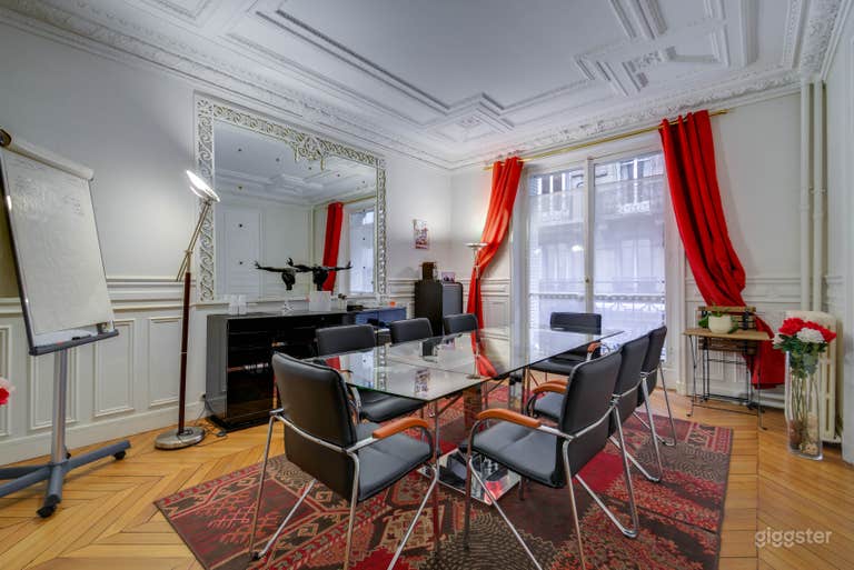  Beautiful Meeting Space with Balcony 