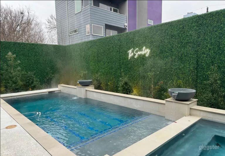  Spacious Pool in a Modern Mansion -Midtown Houston 