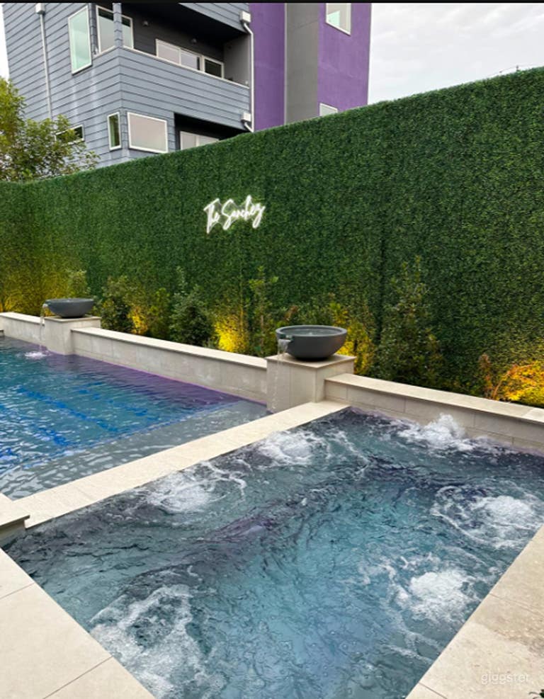  Spacious Pool in a Modern Mansion -Midtown Houston 