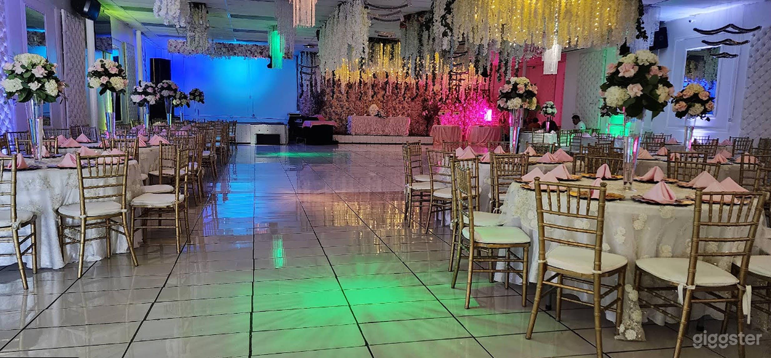 Versatile 30x80 ft Indoor Venue Photo 2