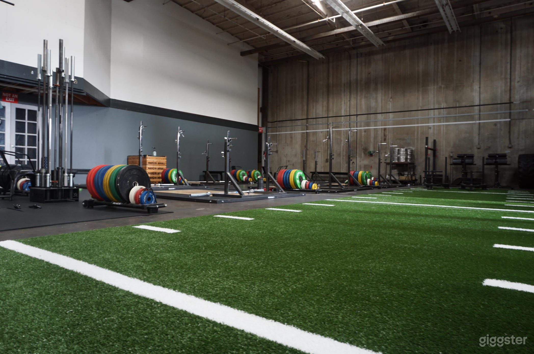 One of a kind industrial gym space Photo 1