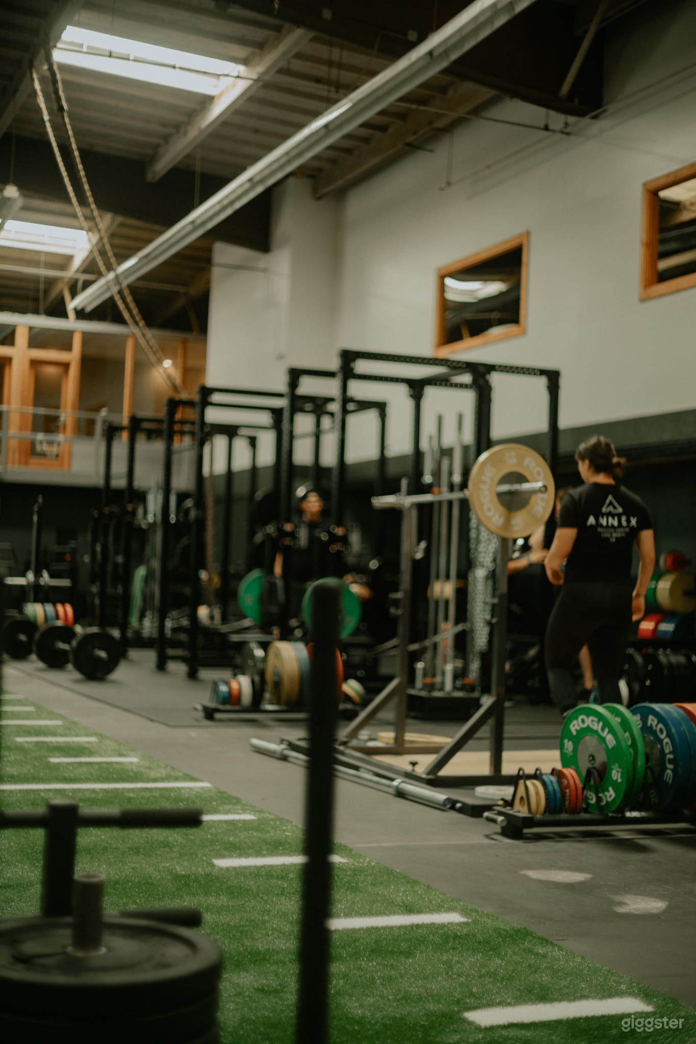 One of a kind industrial gym space Photo 4