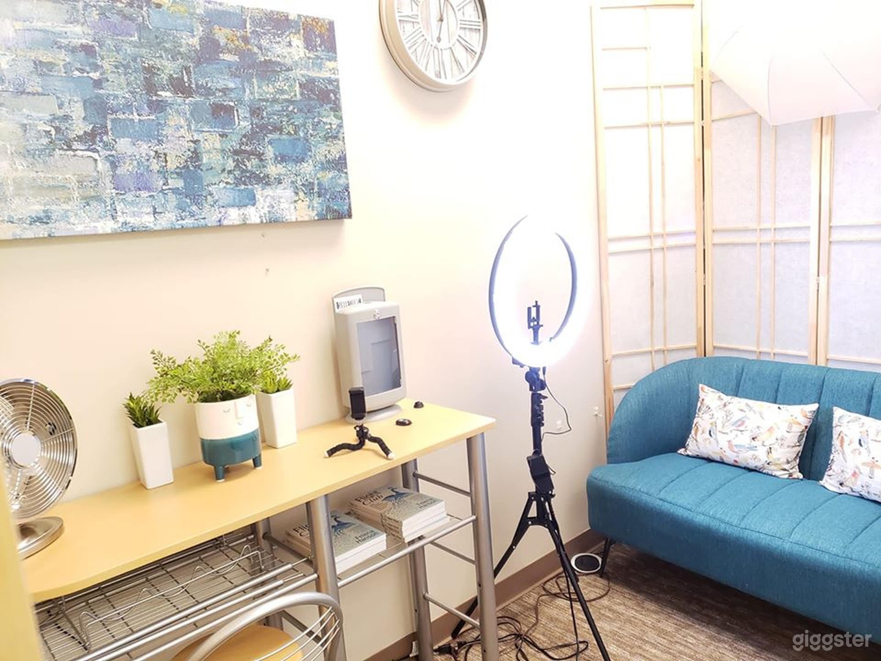 Private room ( Zoom, Podcast Room ) Photo 2