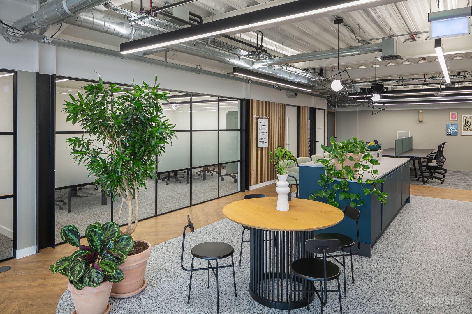 Personal Hub and Co-working Space in South London Photo 3