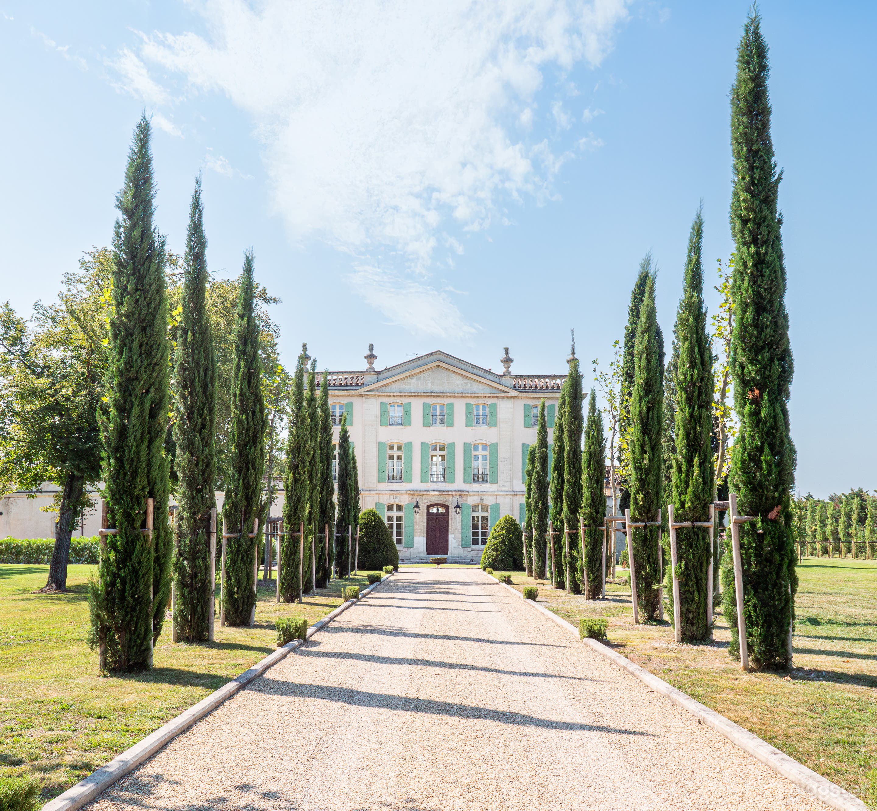 Photo de Château de Luxe Historique en Provence 2