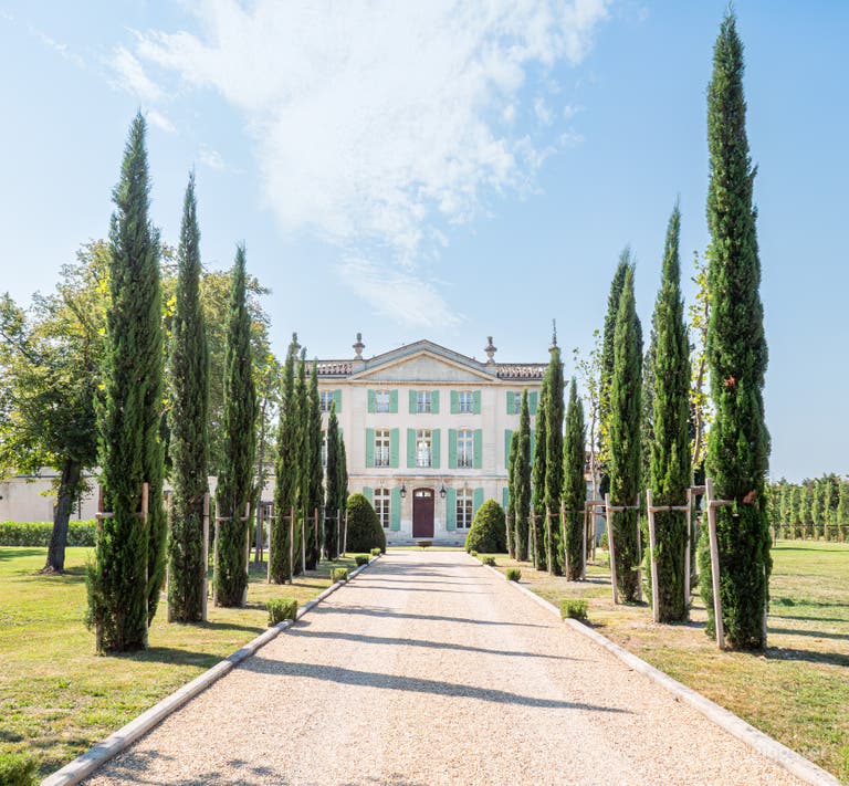  Château de Luxe Historique en Provence 