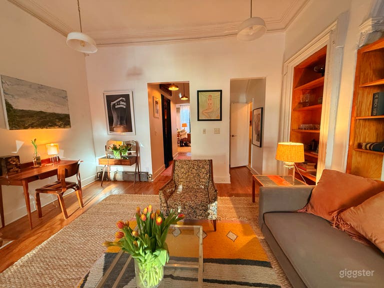  Brownstone Parlour Floor with Large Patio 