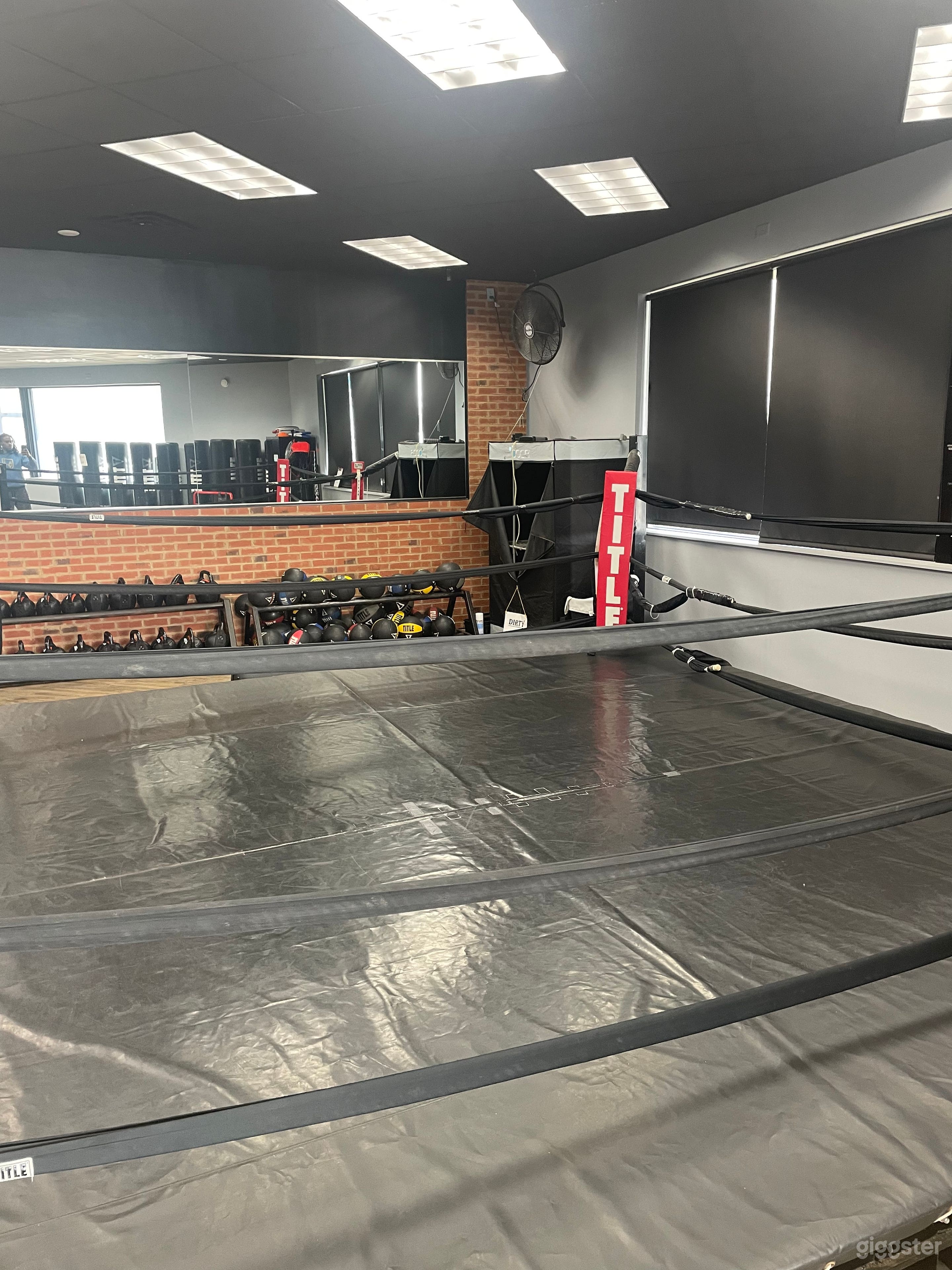 Spacious Boxing Gym w Studio Photo 3
