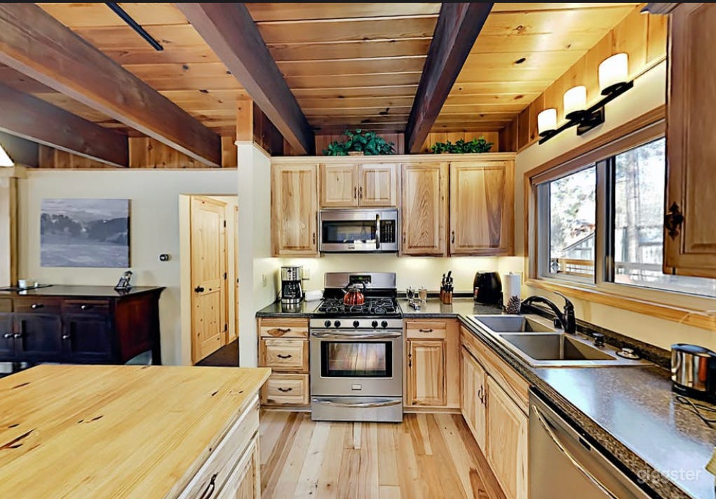 Cozy Cabin in Big Bear,CA Photo 4