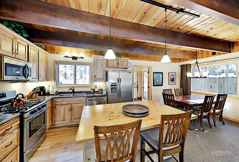  Cozy Cabin in Big Bear,CA 