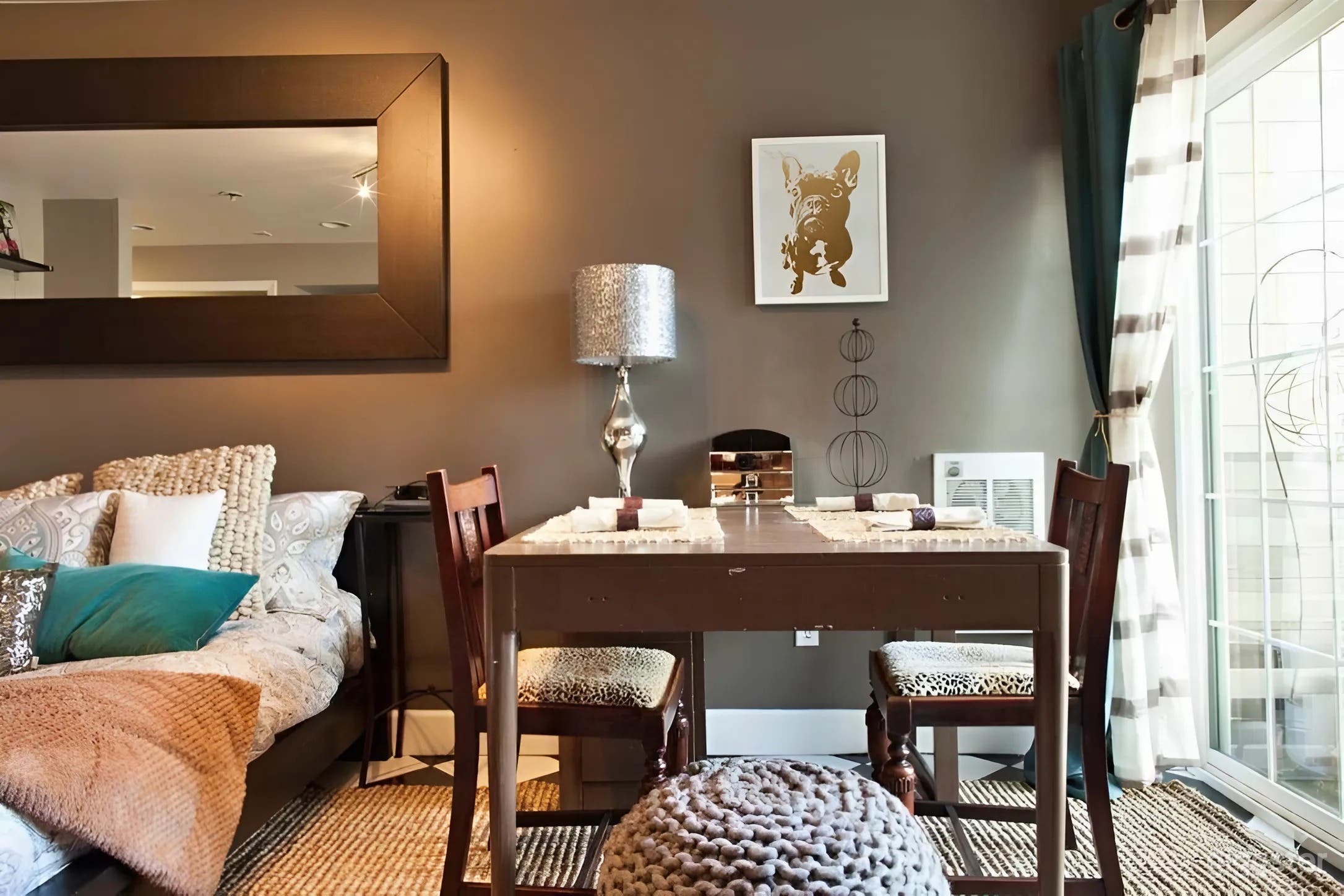 Private Lux Studio Apt. W Garden/Hammock Patio Photo 3