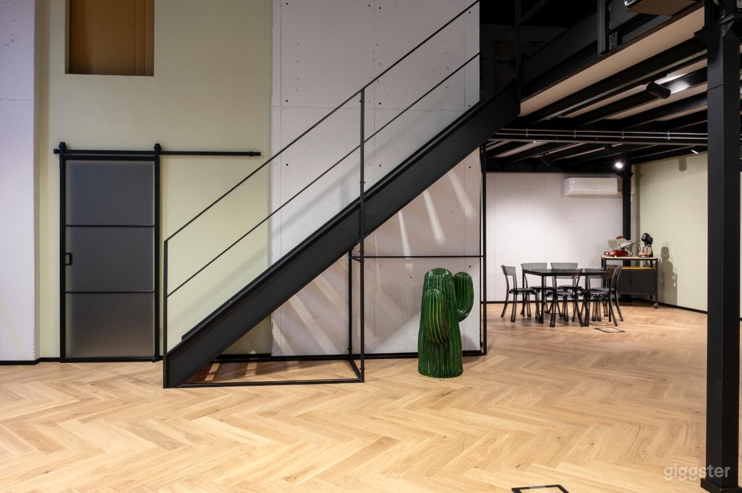  Loft Milan - space for events and shooting Photo 2