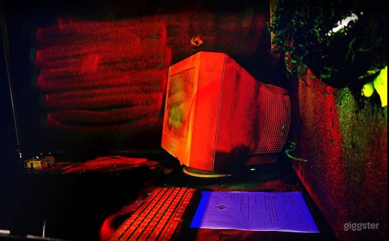  The Overgrown Escape Room 