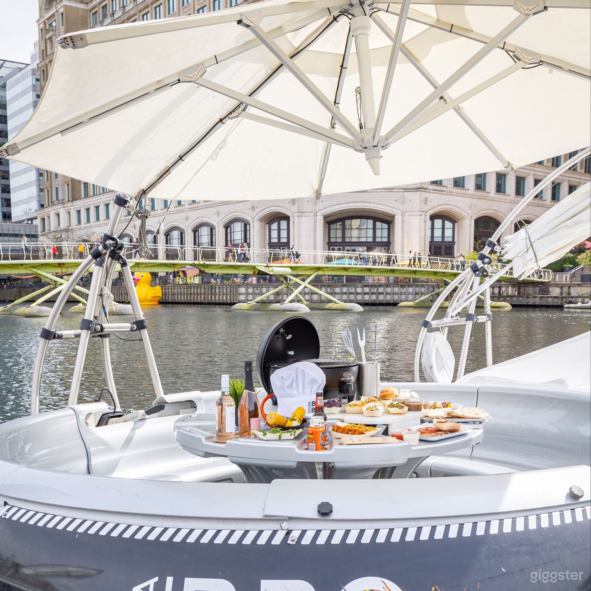  Feast and Unique Barbecue Boat Photo 4