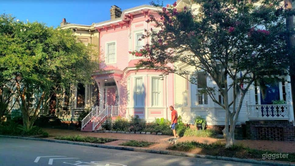 Quintessential Savannah Rowhouse