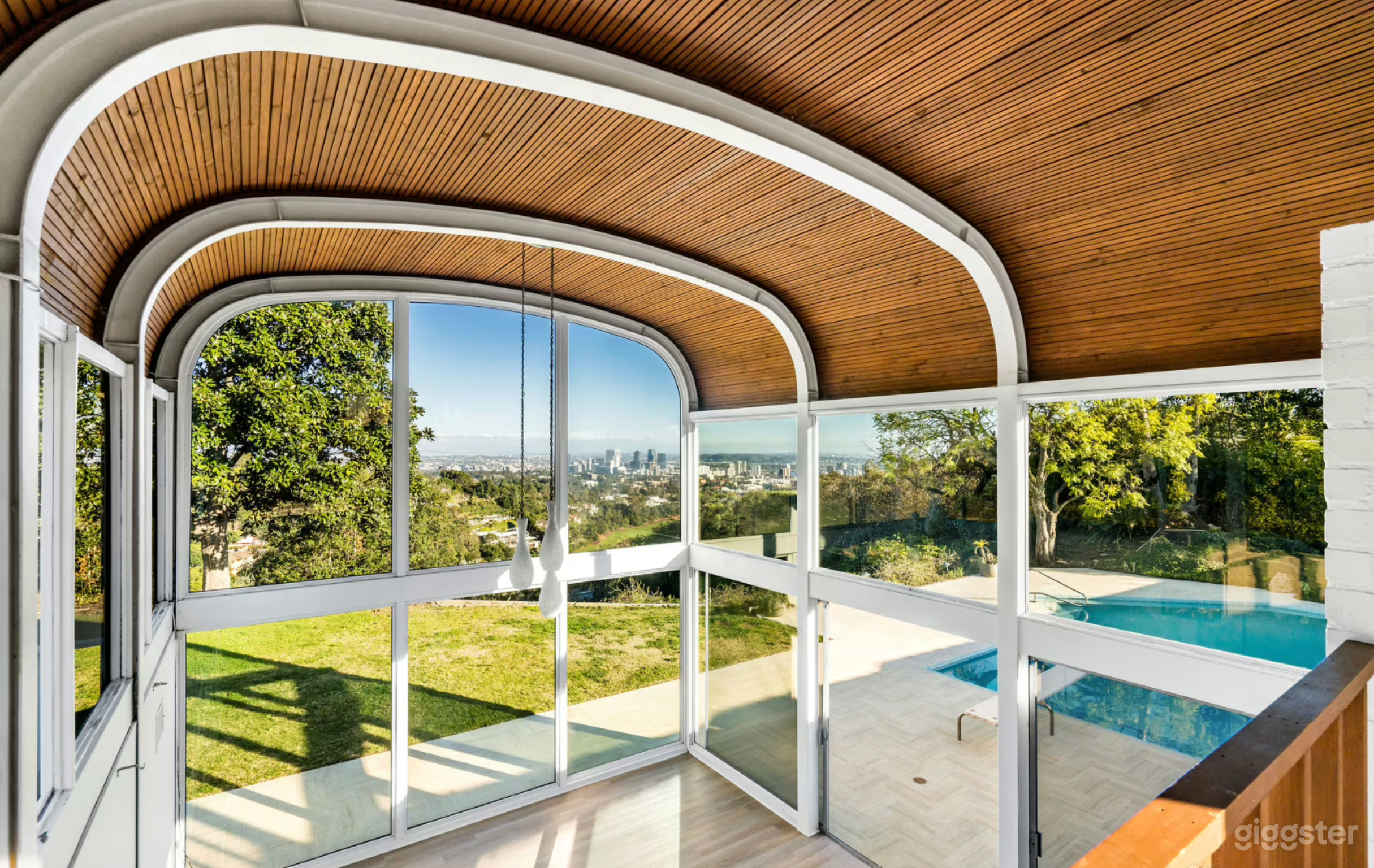 The Lovely Oasis Pool Photo 4