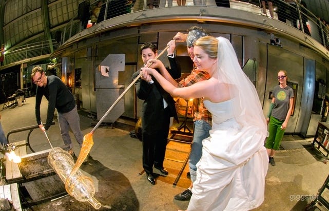  Working Glass Studio 