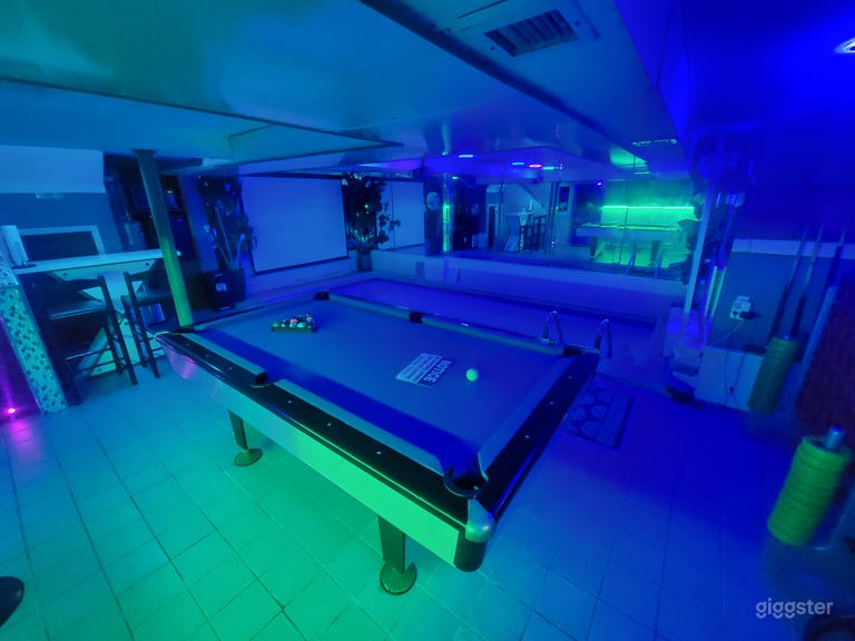  INDOOR POOL NYC STAYCATION  