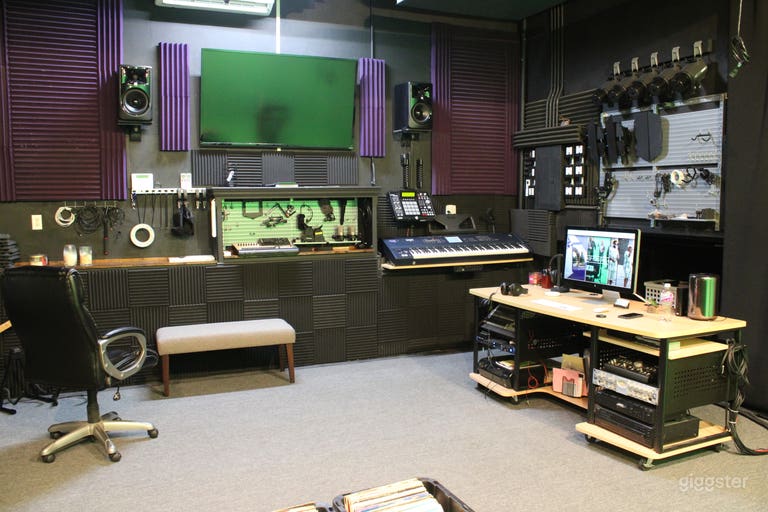  Estudio de producción y grabación. 
