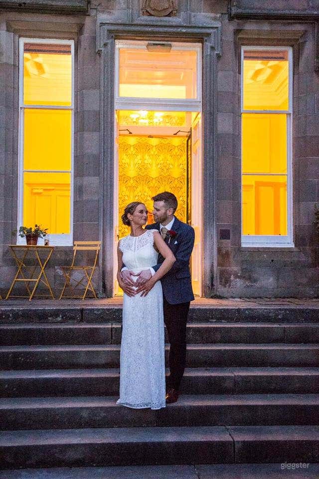 The Dining Room good for 20 pax Photo 3