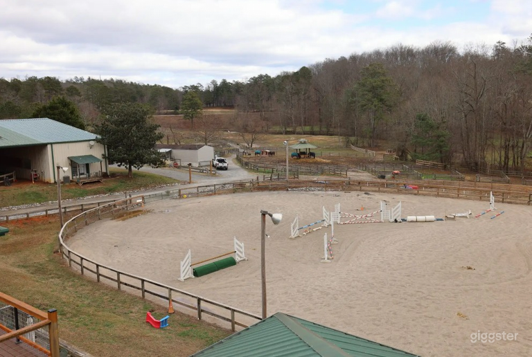  Serene Equestrian Outdoor Arena 300ftx150ft 