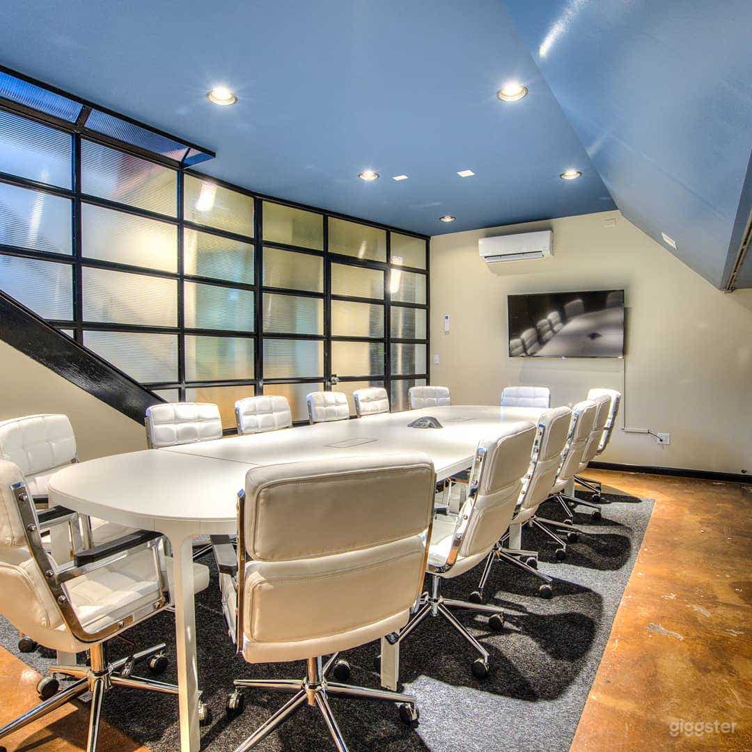 Conference Room B Photo 1