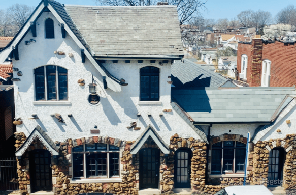 The Unique Event Venue in St. Louis (BUYOUT) Photo 1