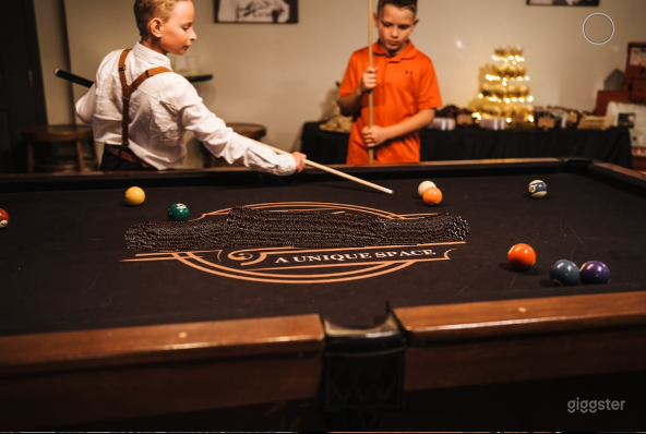 The Unique Event Venue in St. Louis (BUYOUT) Photo 4