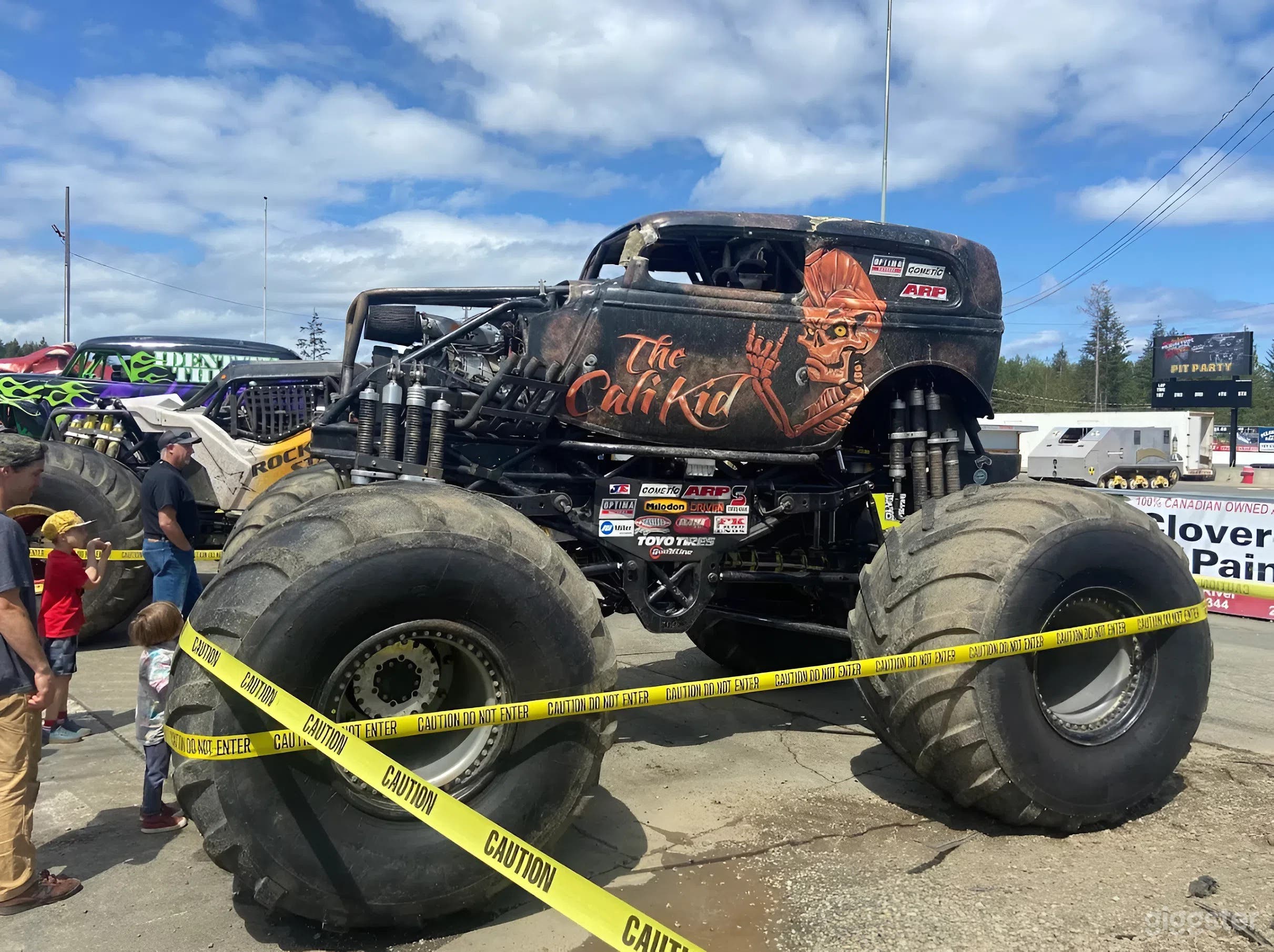 Motorsports Venue with Track &amp; Event Space Photo 3