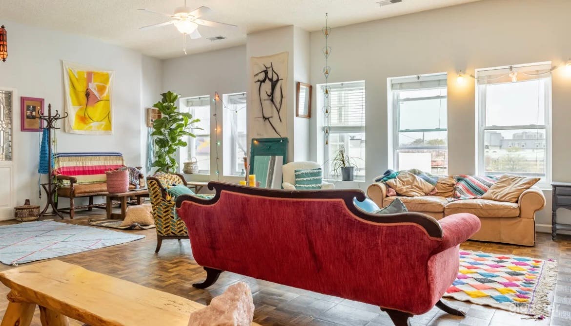 Art Haus in Norfolk Photo 2