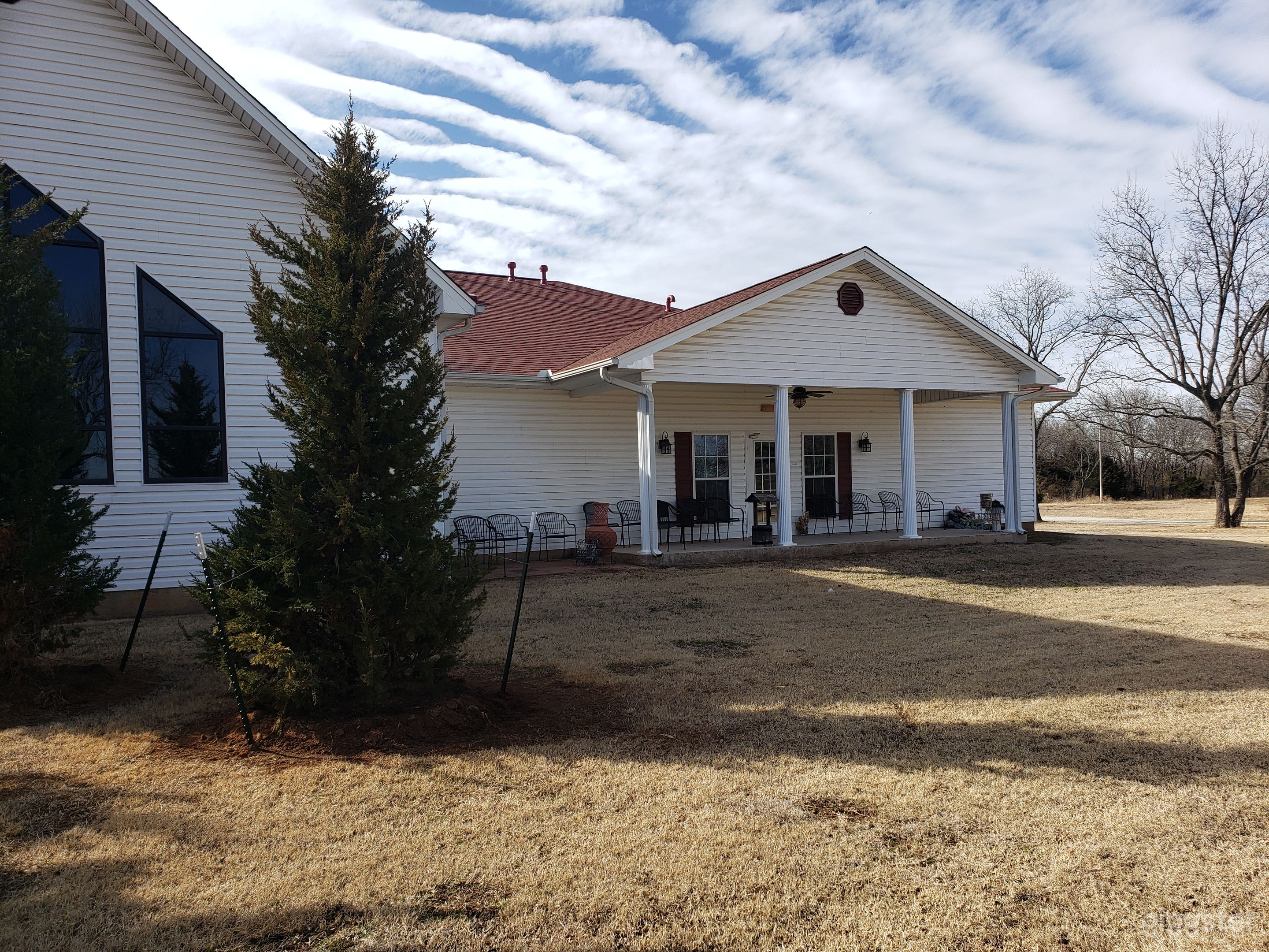 Vintage Venue in the Countryside Photo 4