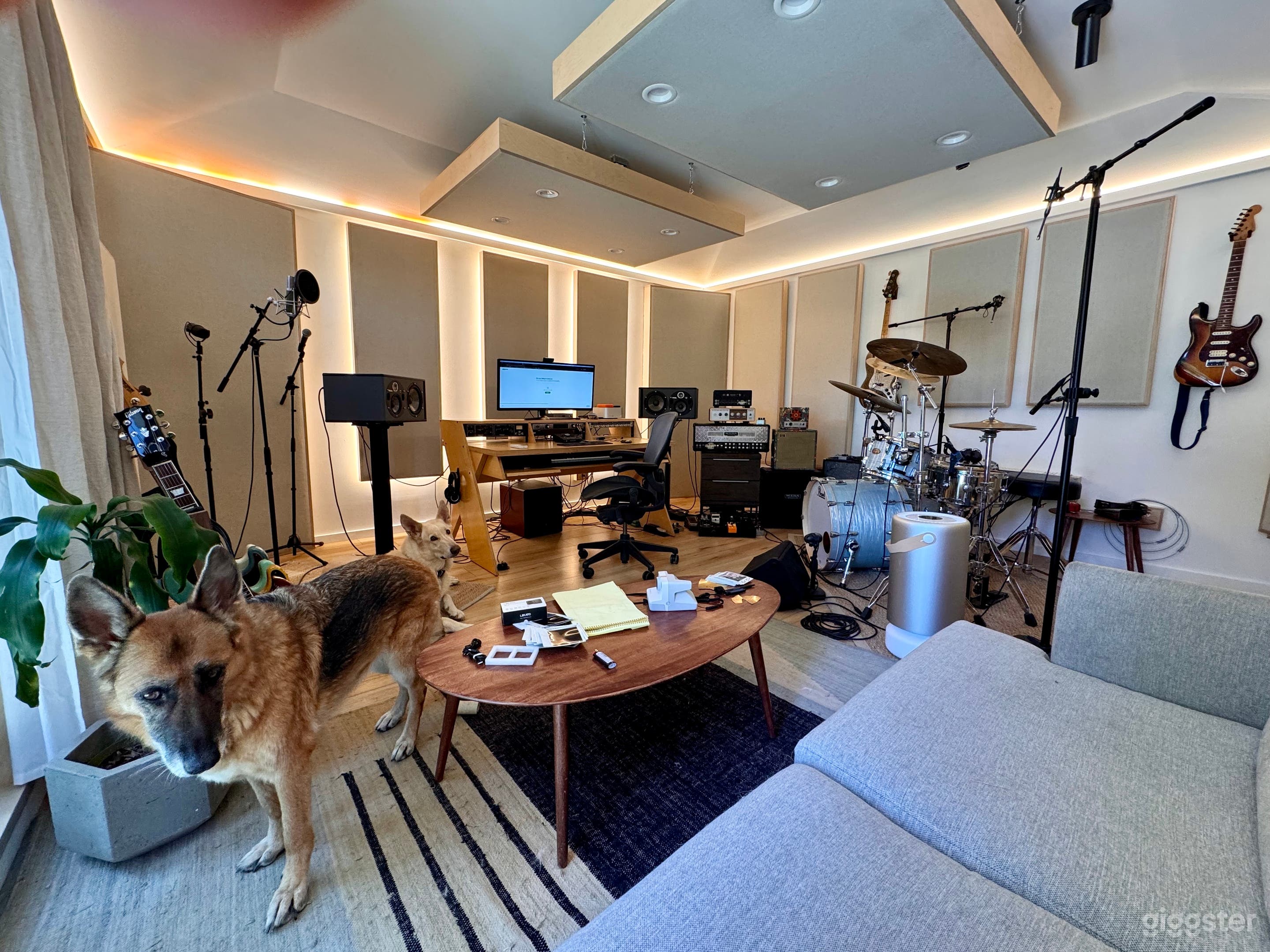 Production room with real drums, instruments, amps Photo 3