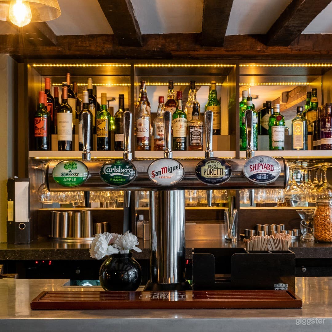 Restaurant and Bar for Parties Photo 4