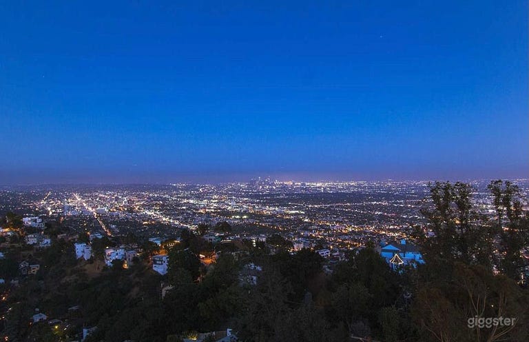  22 mil dollar mansion with an incredible view 