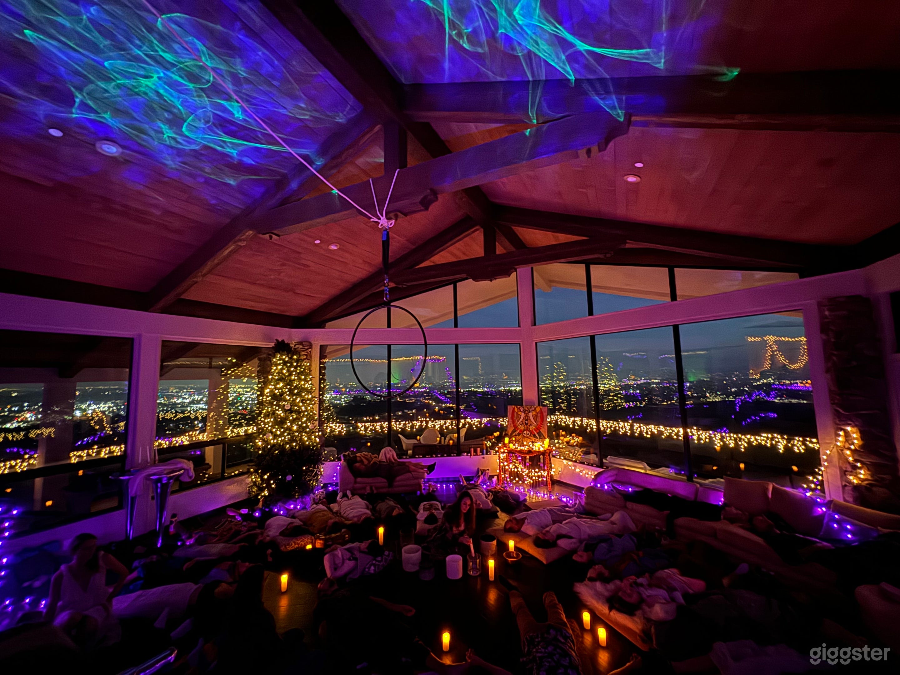 22 mil dollar mansion with an incredible view Photo 1