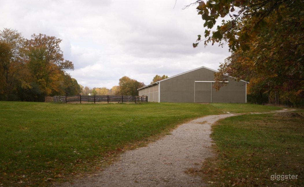 Unique Horse Farm w Barn and indoor Arena  Photo 2