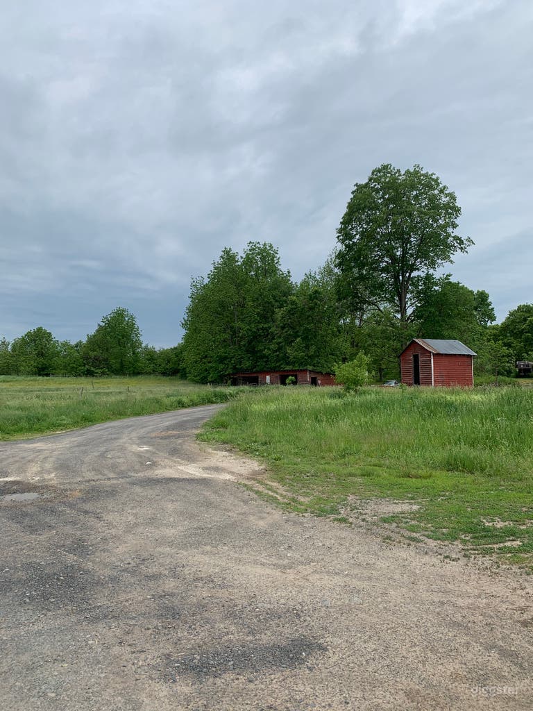  Rustic Farm with Picturesque Structures  