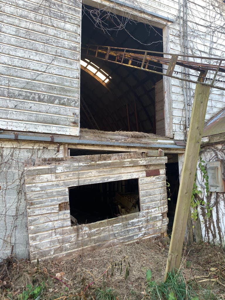  Rustic Farm with Picturesque Structures  