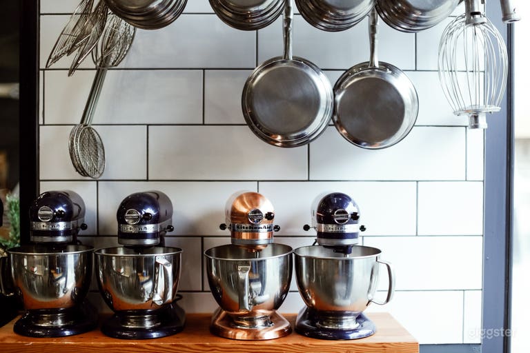  KitchenAid stand mixers 