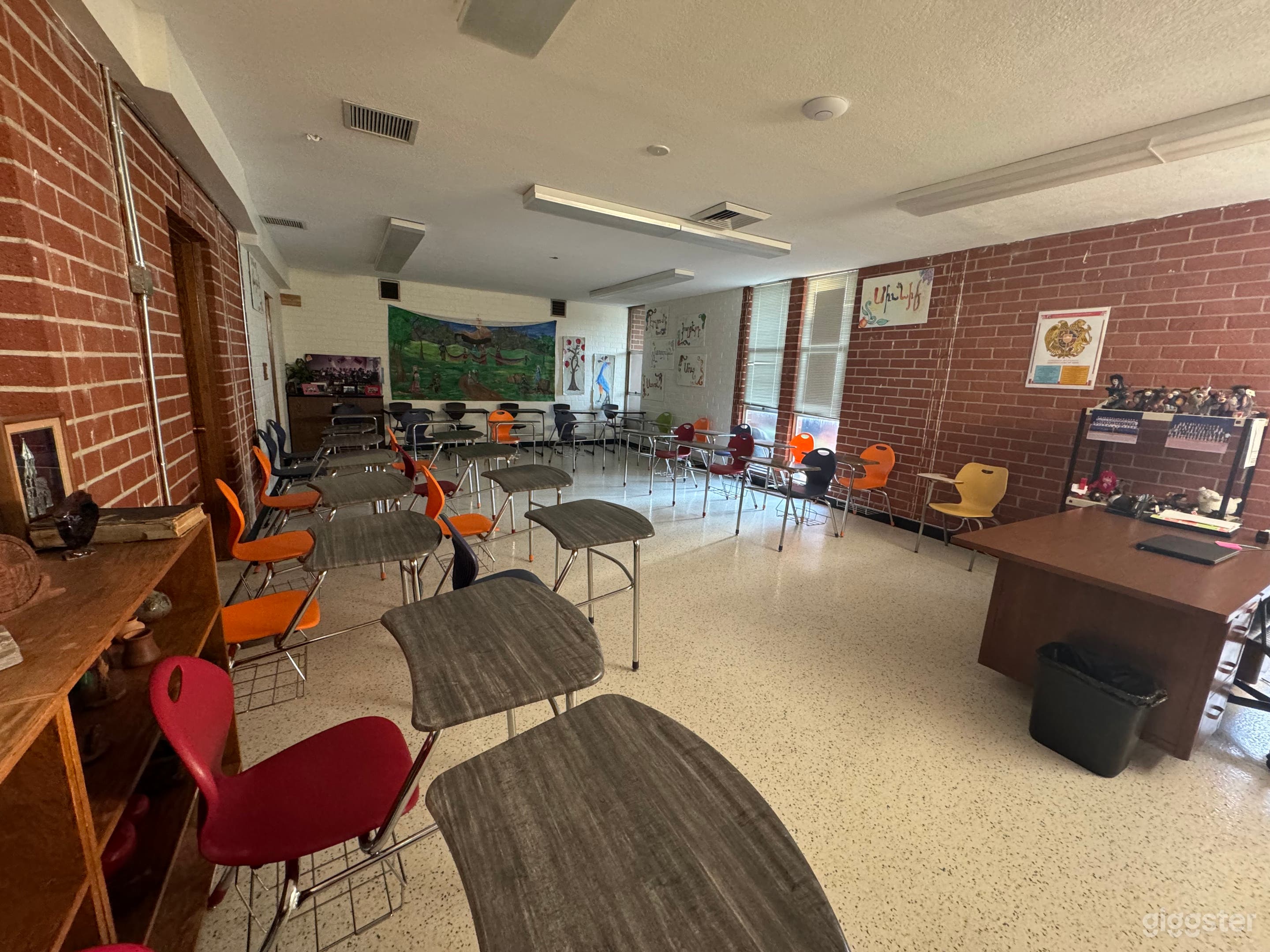 Beautiful  church for filming Photo 2