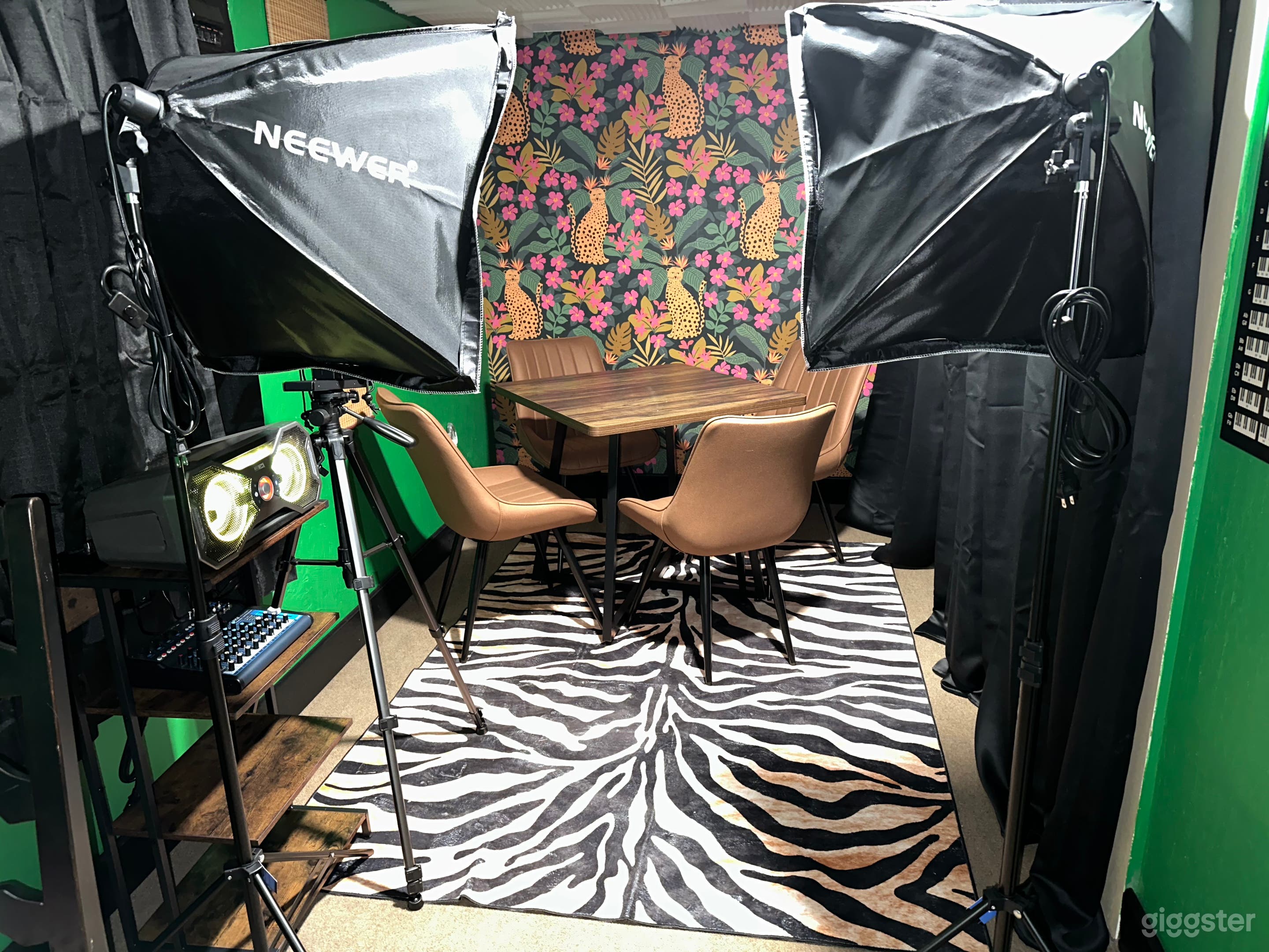 Polished Podcast + Media Studio (Turnkey Setup!) Photo 1