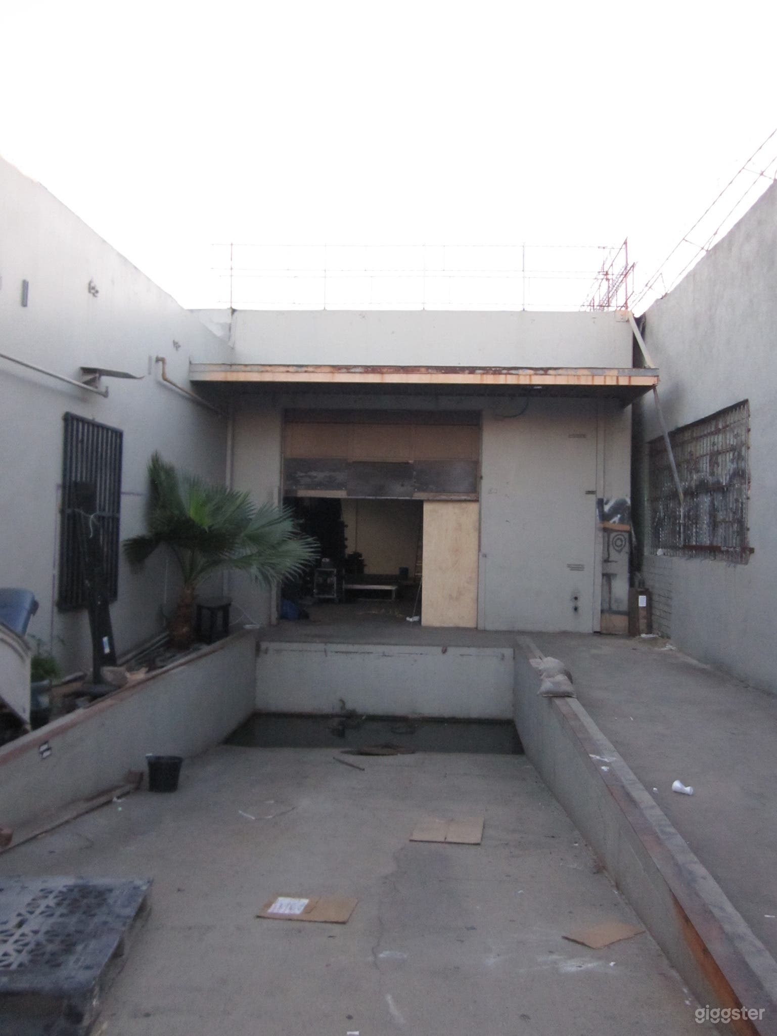 Large industrial multipurpose space Photo 3