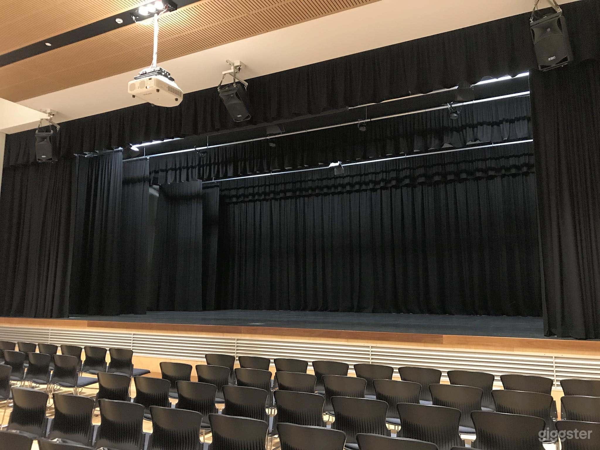 Merri-winga Auditorium Photo 3