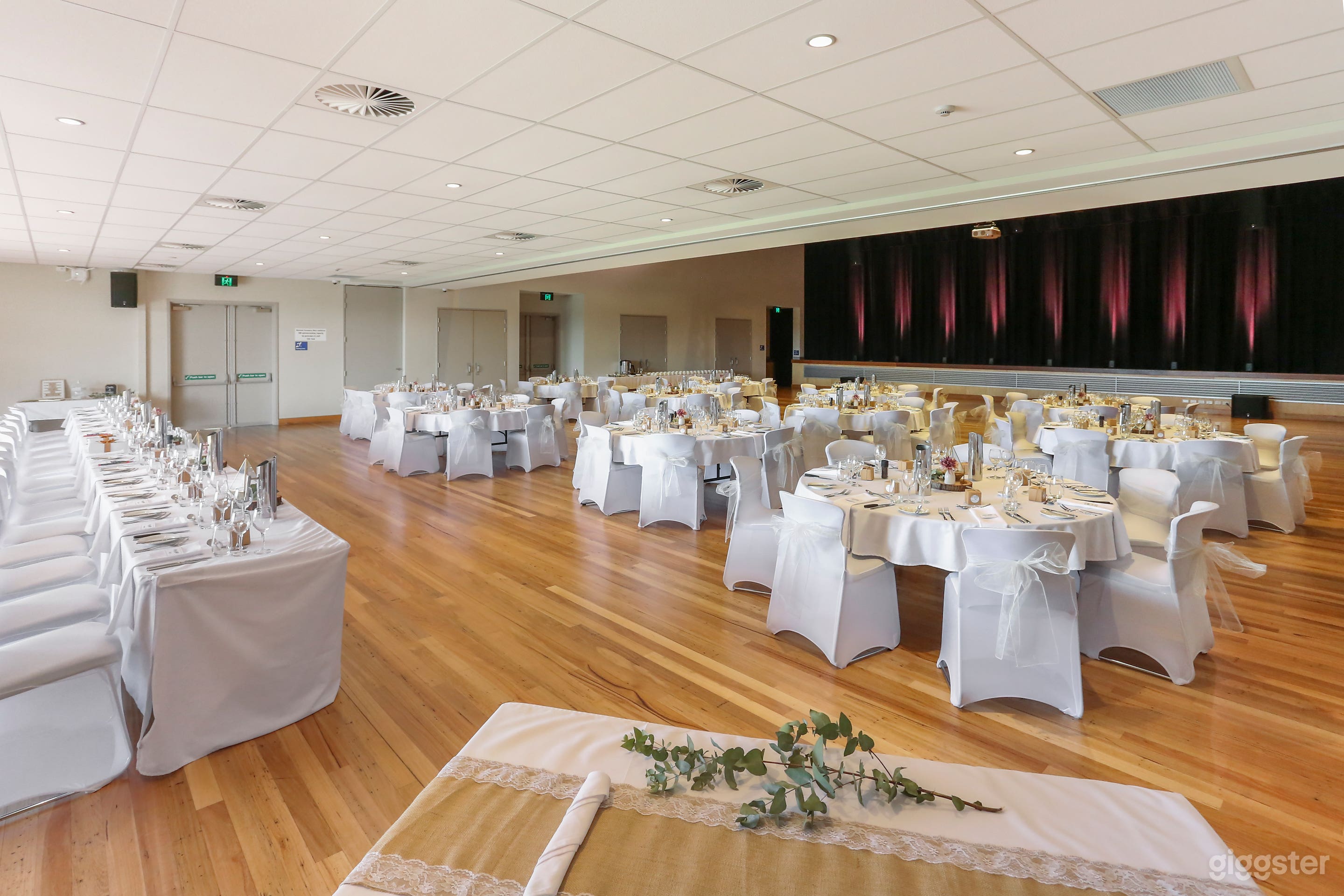 Merri-winga Auditorium Photo 2